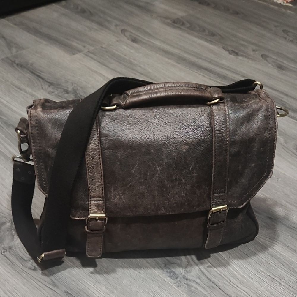 Vintage Distressed Leather Messenger Business Briefcase Bag